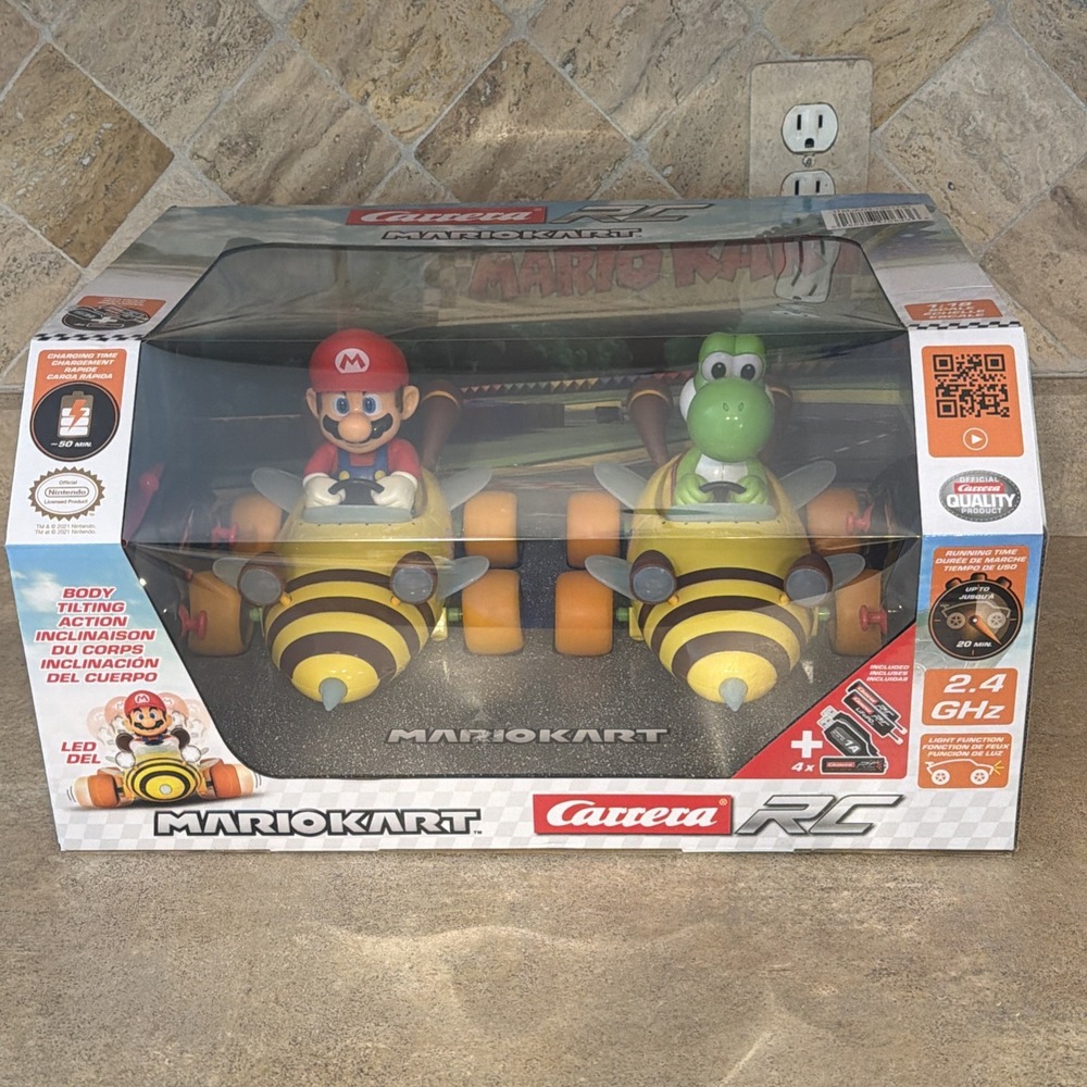 Carrera RC Mario Kart Bumble V Yoshi Mario 2.4GHz RC Car 1:18 Scale 1631794 NEW